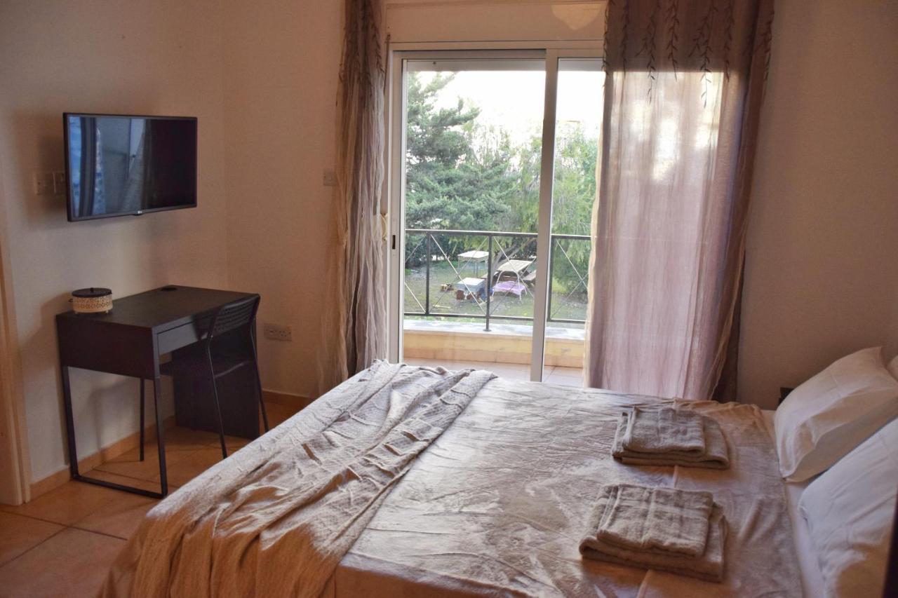 Raise Cosy Studio With Pool In Limassol Exterior photo